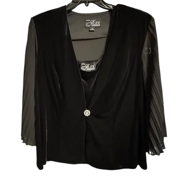 Elegant Alex Evenings 3 Piece Evening Wear Includes Twinset and Pants